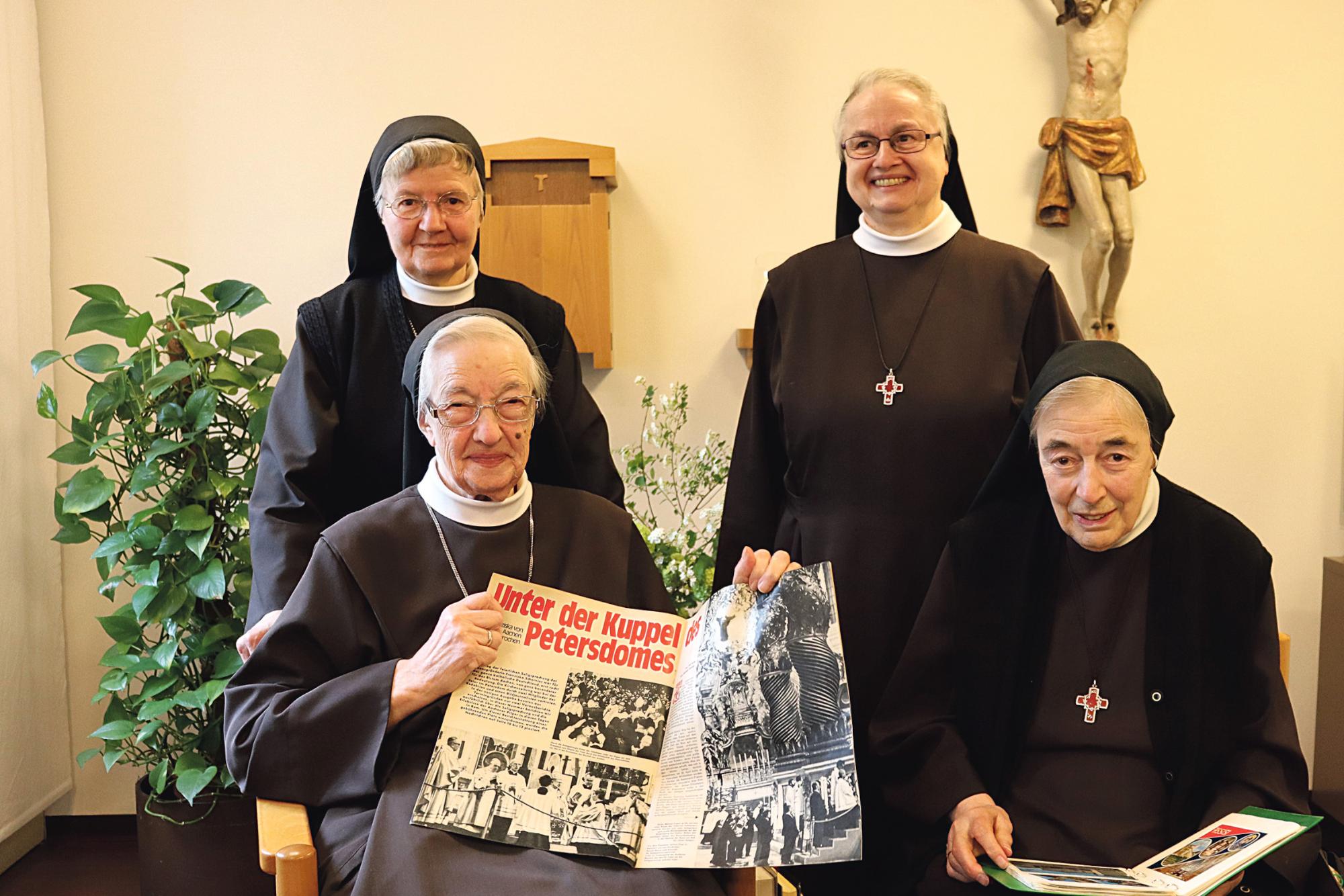 Gruppenbild Schwestern von Arme-Schwestern-vom-heiligen-Franziskus